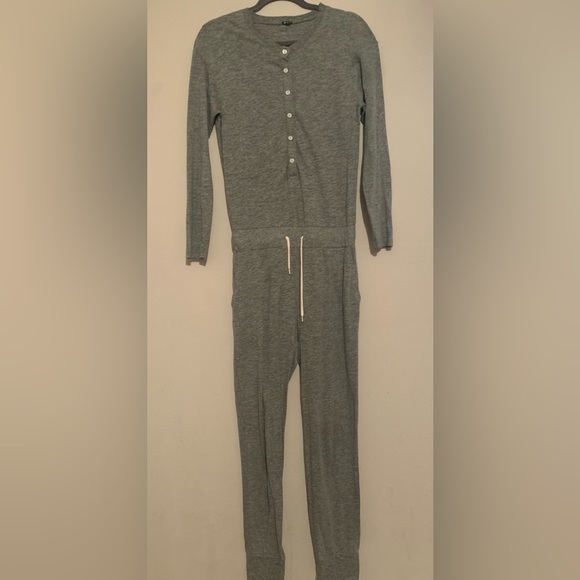 Monrow Long Sleeve Henley Jumpsuit Heather Grey Small - Picture 3 of 10